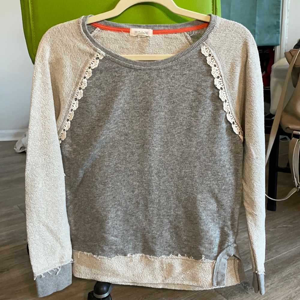 Women’s blouse